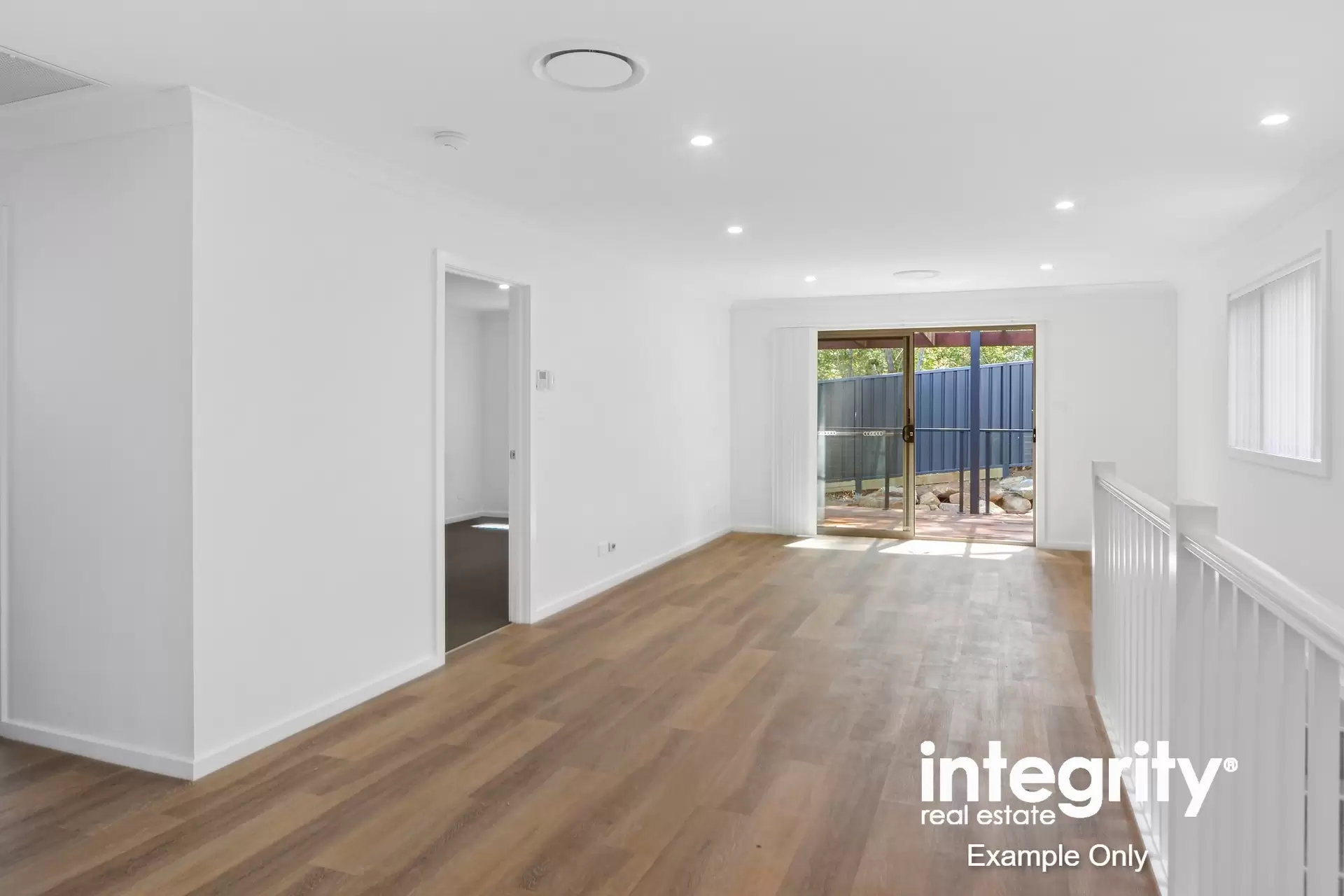 11/76 Brinawarr Street, Bomaderry Sold by Integrity Real Estate - image 2