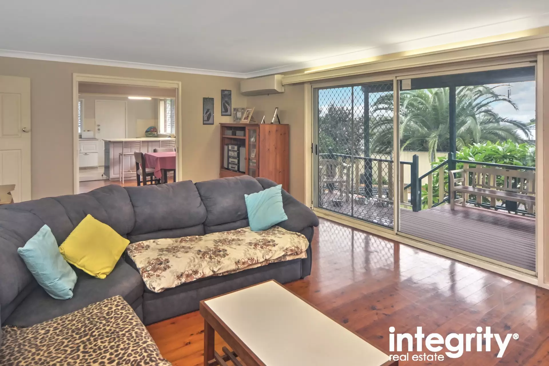 76 West Birriley Street, Bomaderry Sold by Integrity Real Estate - image 2