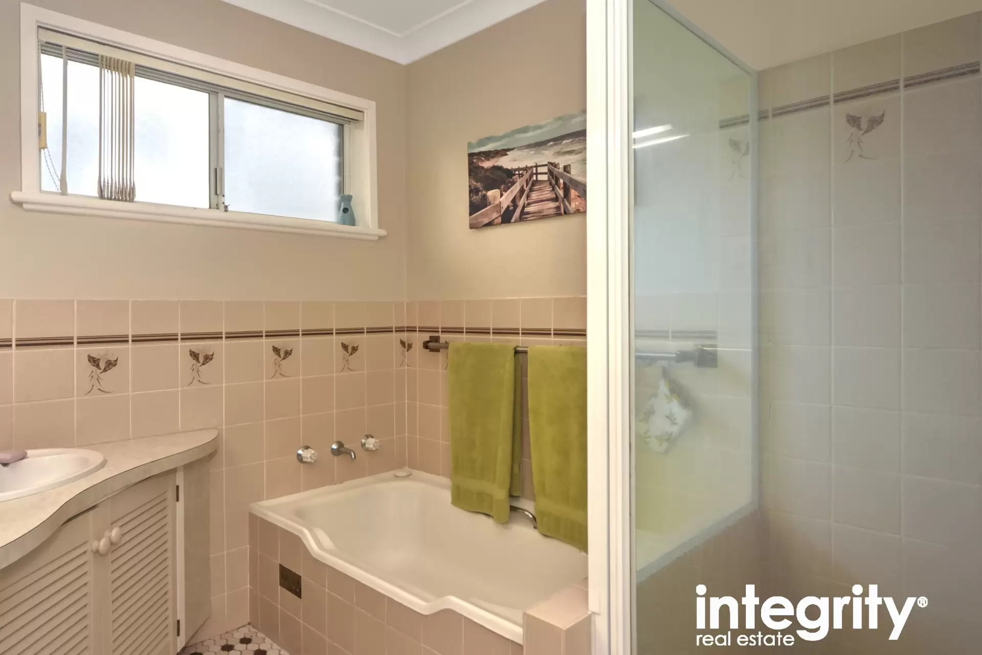 76 West Birriley Street, Bomaderry Sold by Integrity Real Estate - image 7