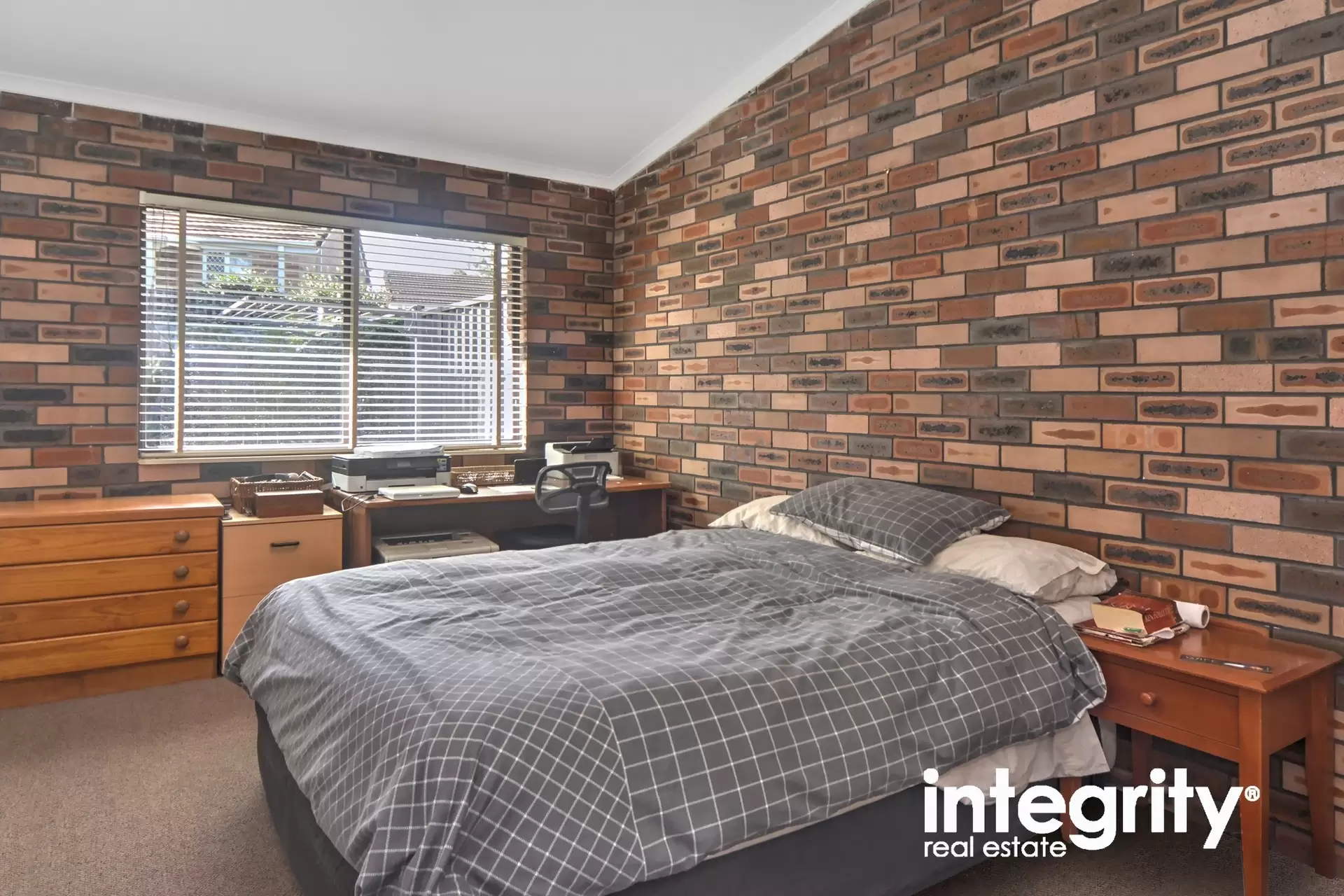 4/49 Brinawarr Street, Bomaderry Sold by Integrity Real Estate - image 5