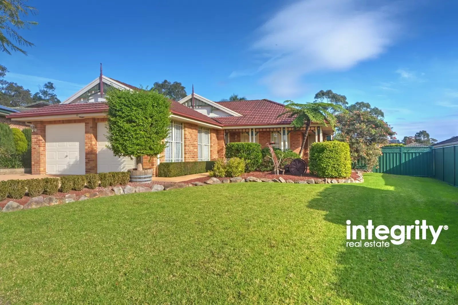 21 Illawarra Circuit, Worrigee Sold by Integrity Real Estate