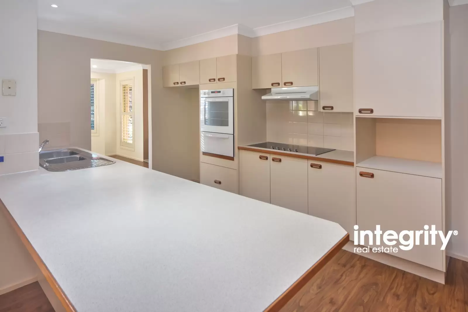 21 Illawarra Circuit, Worrigee Sold by Integrity Real Estate - image 5