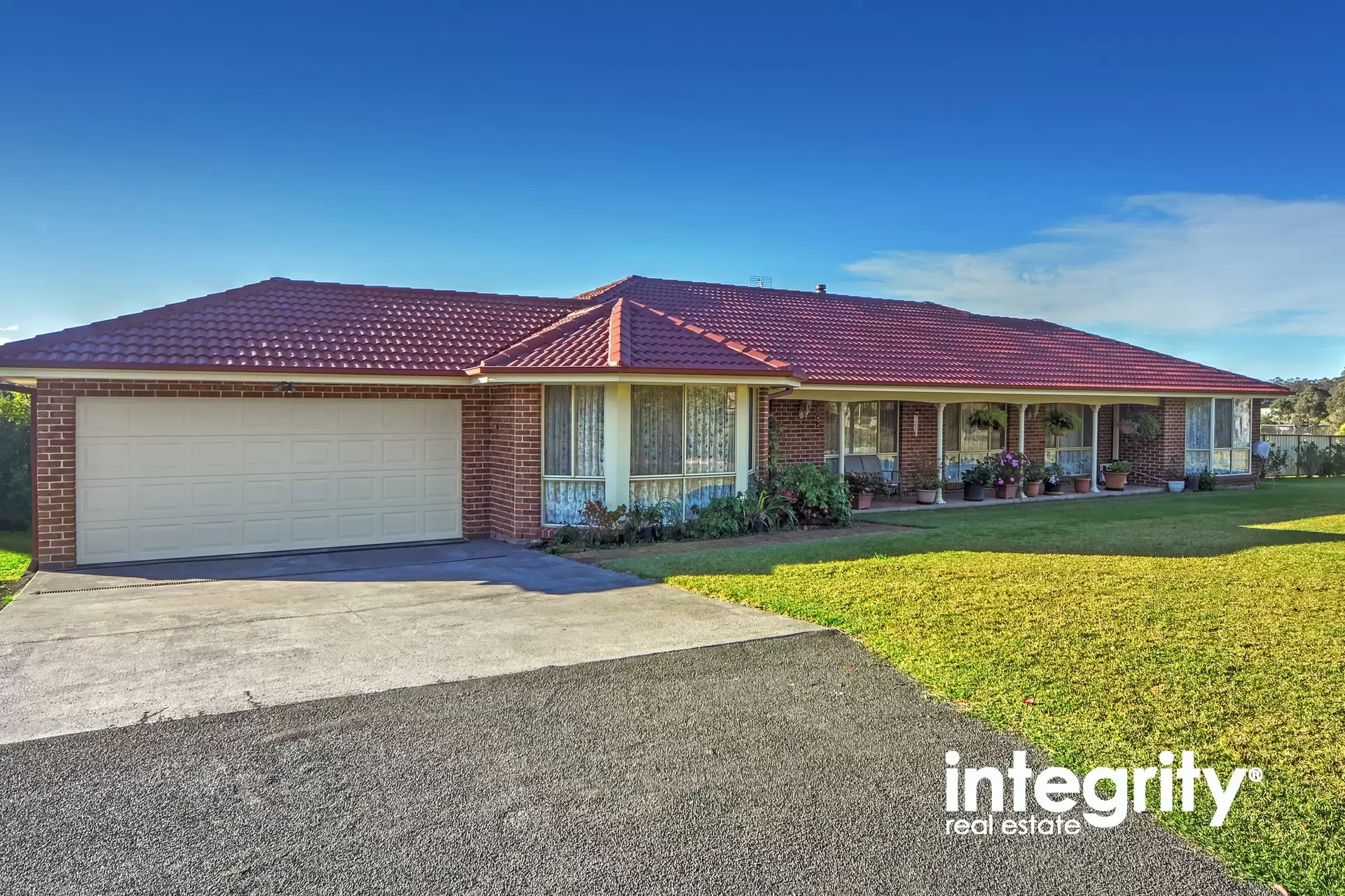 68 Stringybark Road, Nowra Hill Sold by Integrity Real Estate - image 1