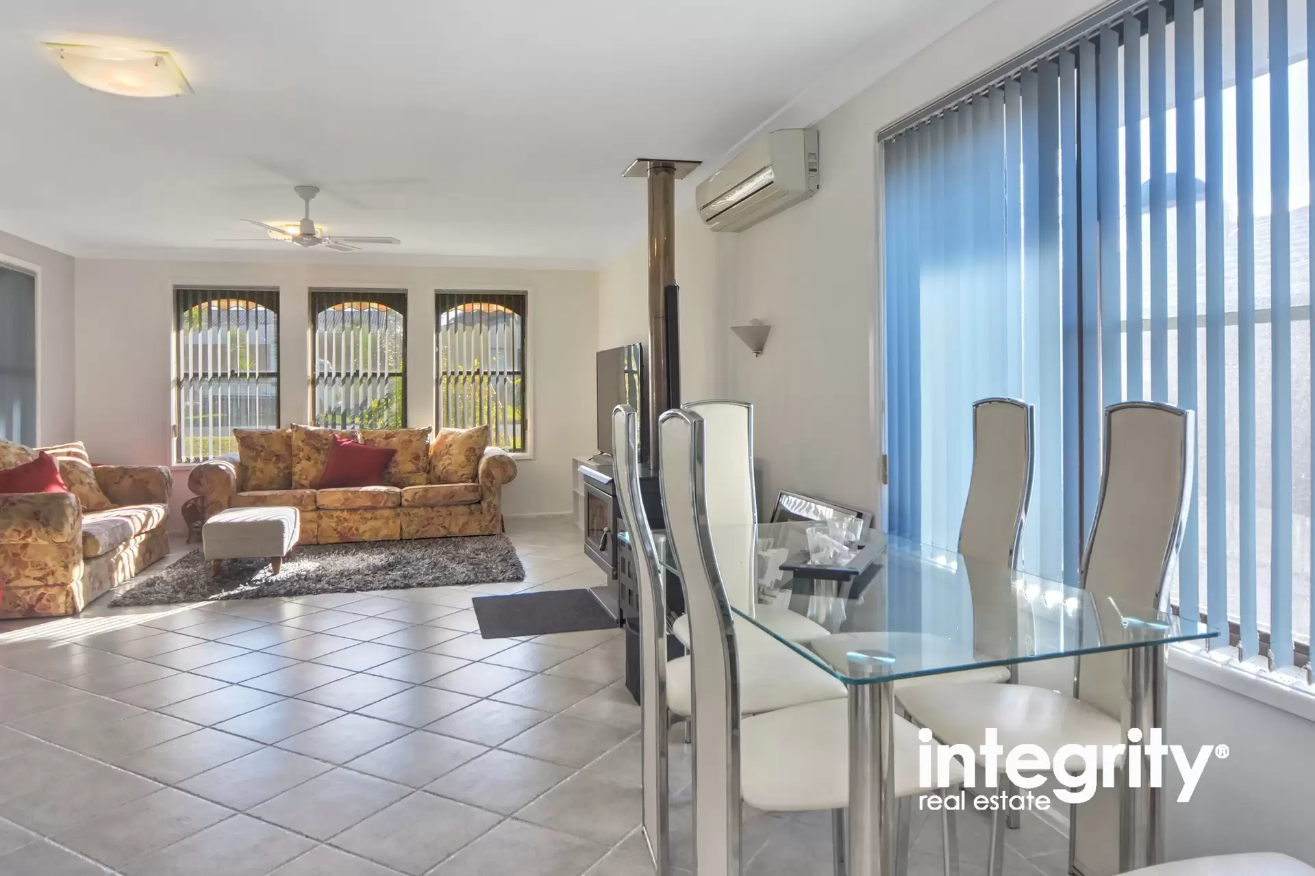 2 Jasmine Drive, Bomaderry Sold by Integrity Real Estate - image 2