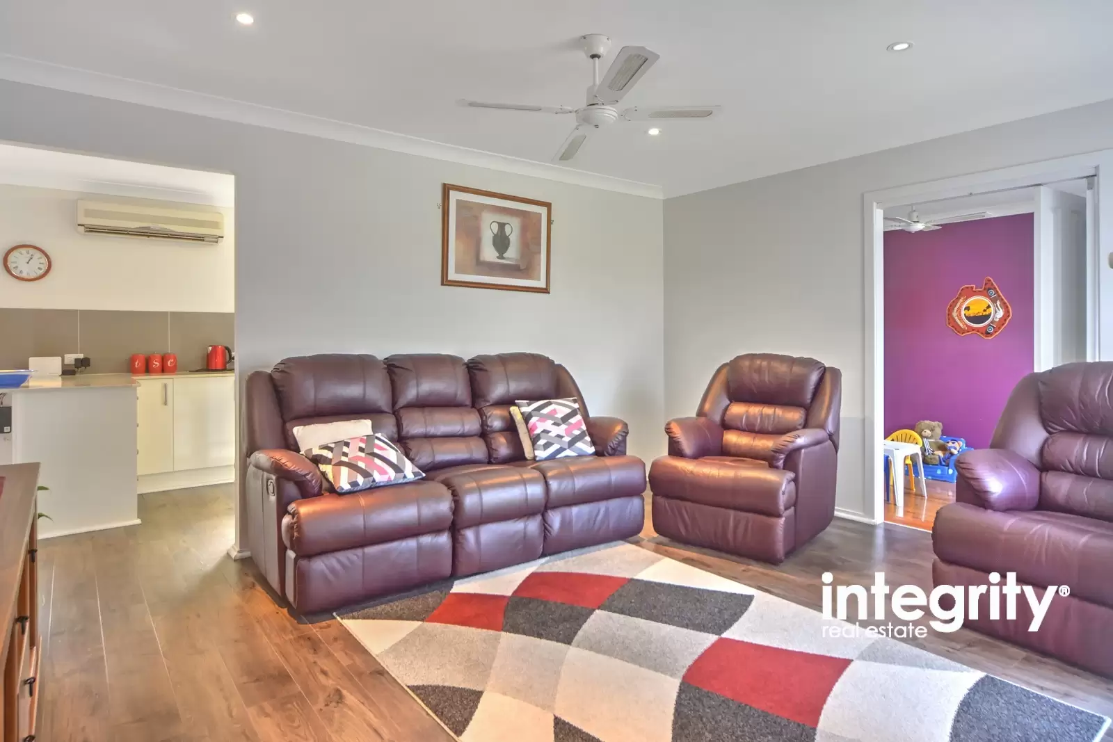 3 Illawarra Circuit, Worrigee Sold by Integrity Real Estate - image 3