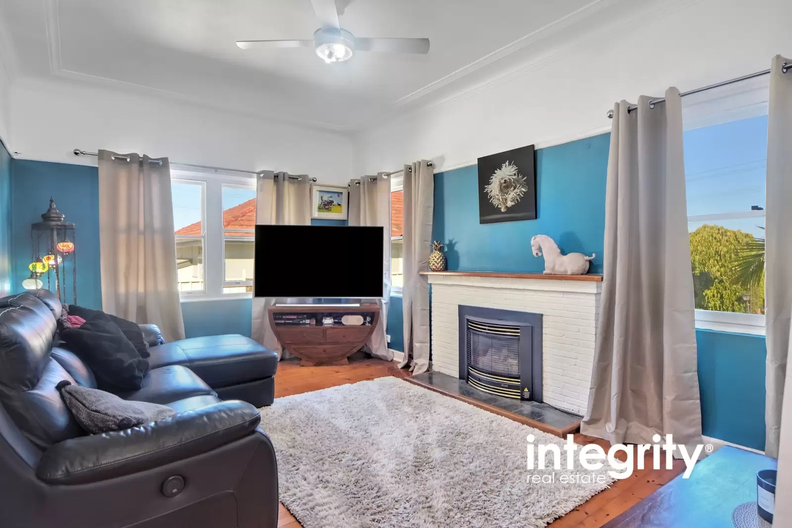 15 Cambewarra Road, Bomaderry Sold by Integrity Real Estate - image 3