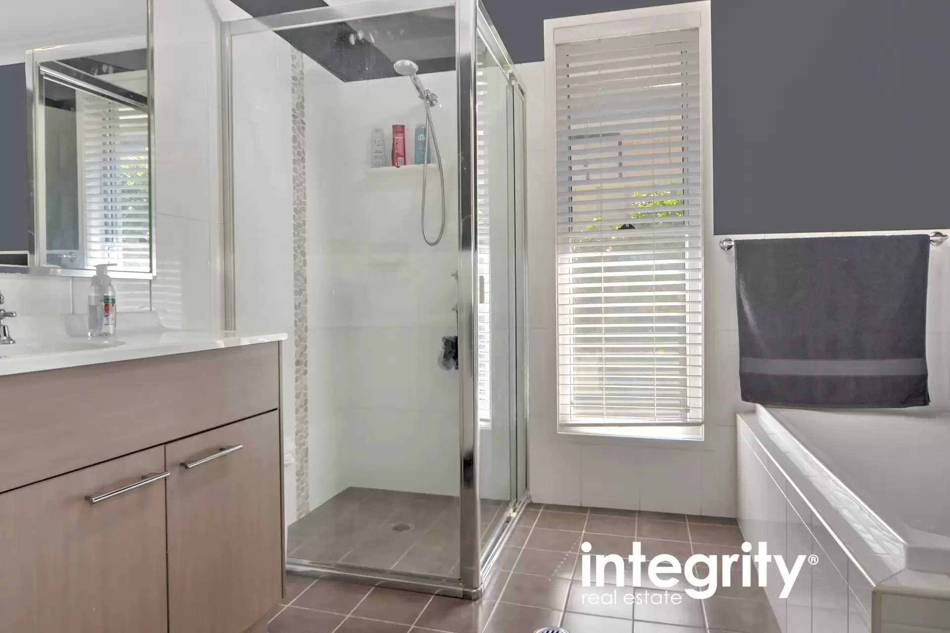 54 Rayleigh Drive, Worrigee Sold by Integrity Real Estate - image 7