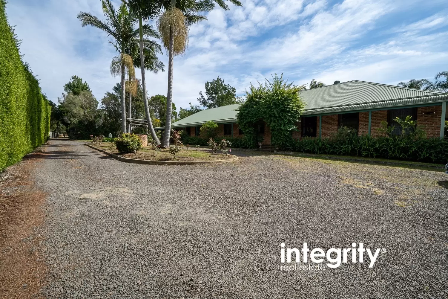 28 Elvin Drive, Bomaderry Sold by Integrity Real Estate - image 1