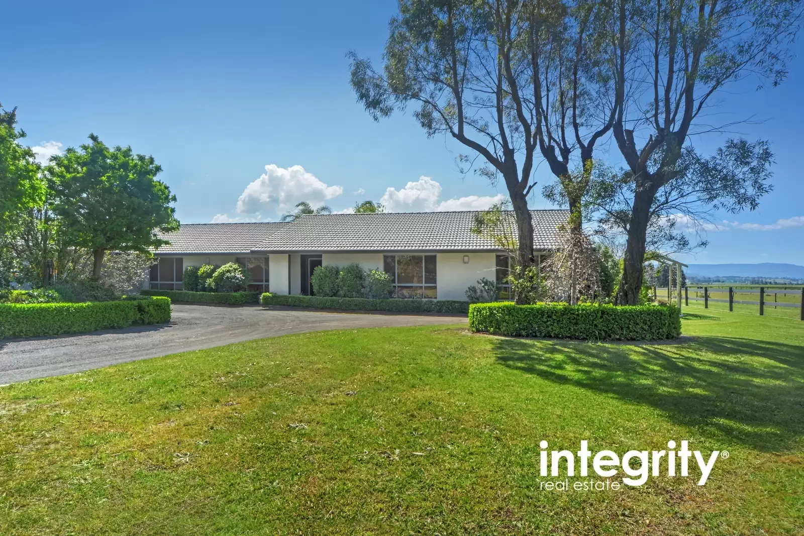 65B Edwards Avenue, Bomaderry Sold by Integrity Real Estate - image 2