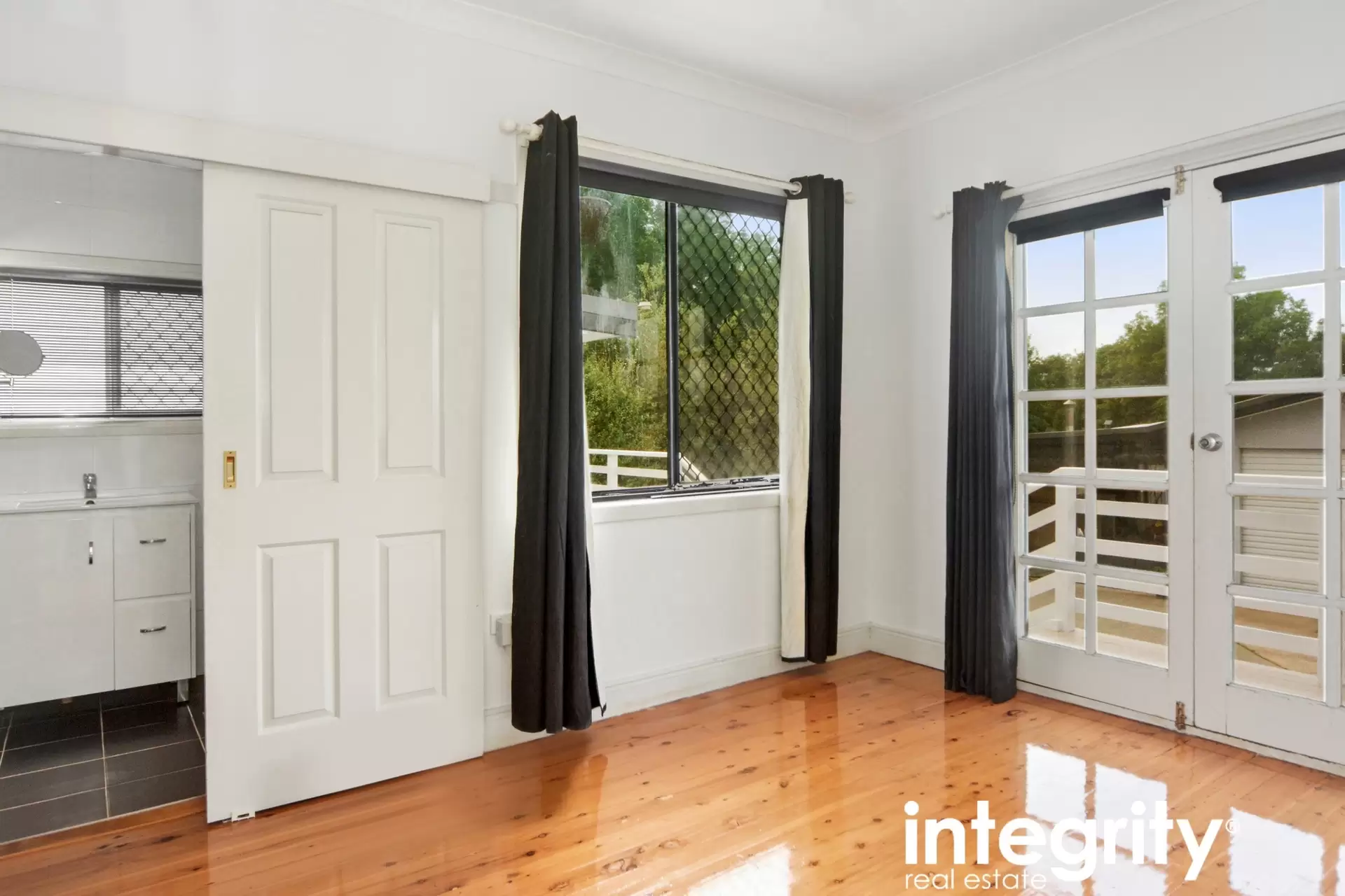 406 Princes Highway, Bomaderry Sold by Integrity Real Estate - image 4