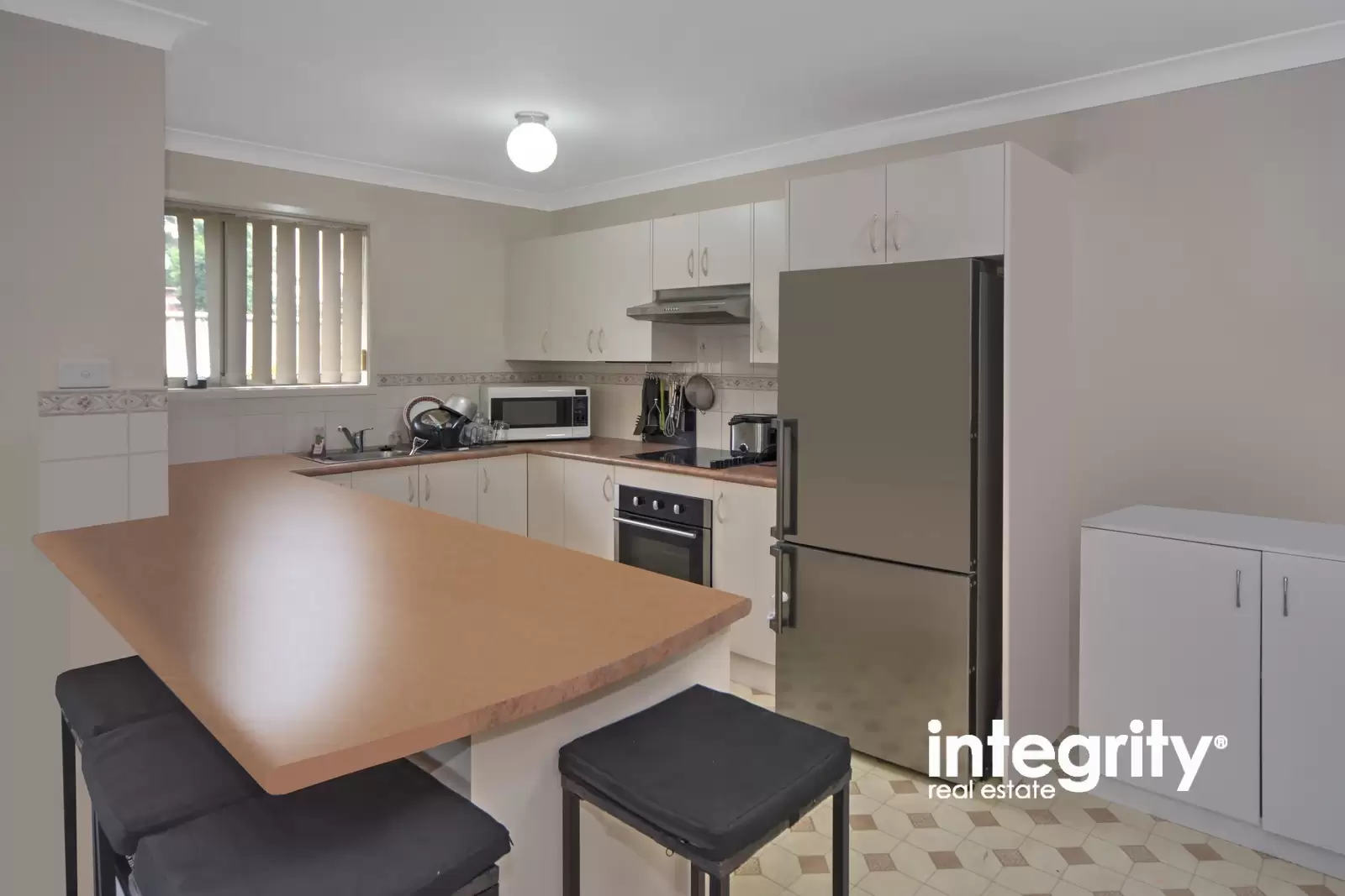 9/22 Mattes Way, Bomaderry Sold by Integrity Real Estate - image 5