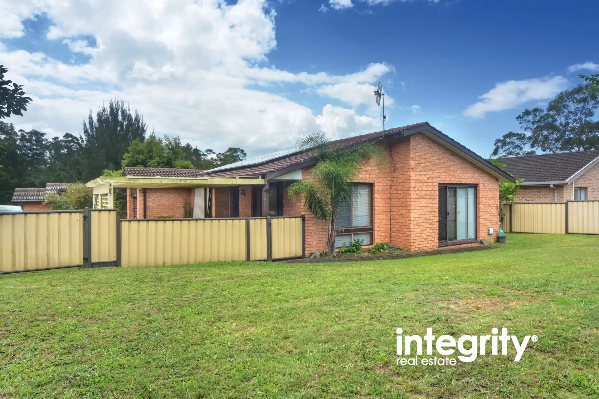 4/5 Carisbrooke Close, Bomaderry Sold by Integrity Real Estate