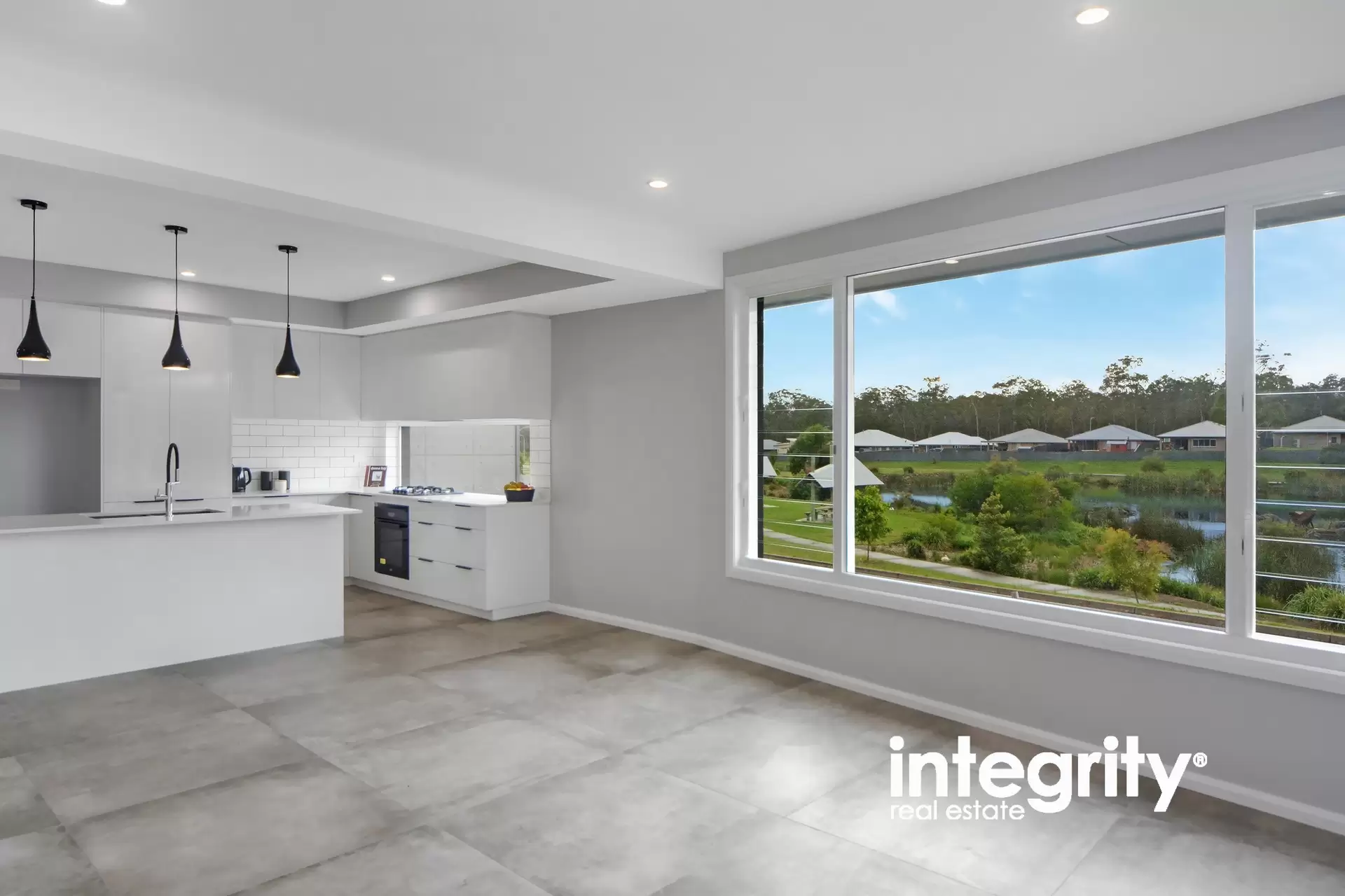 7 Swallow Drive, South Nowra Sold by Integrity Real Estate - image 2