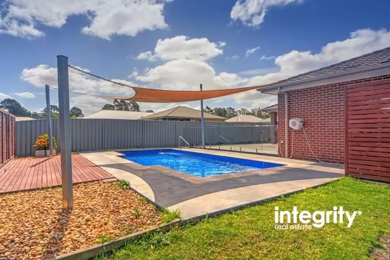 4 Hanover Close, South Nowra Sold by Integrity Real Estate - image 8