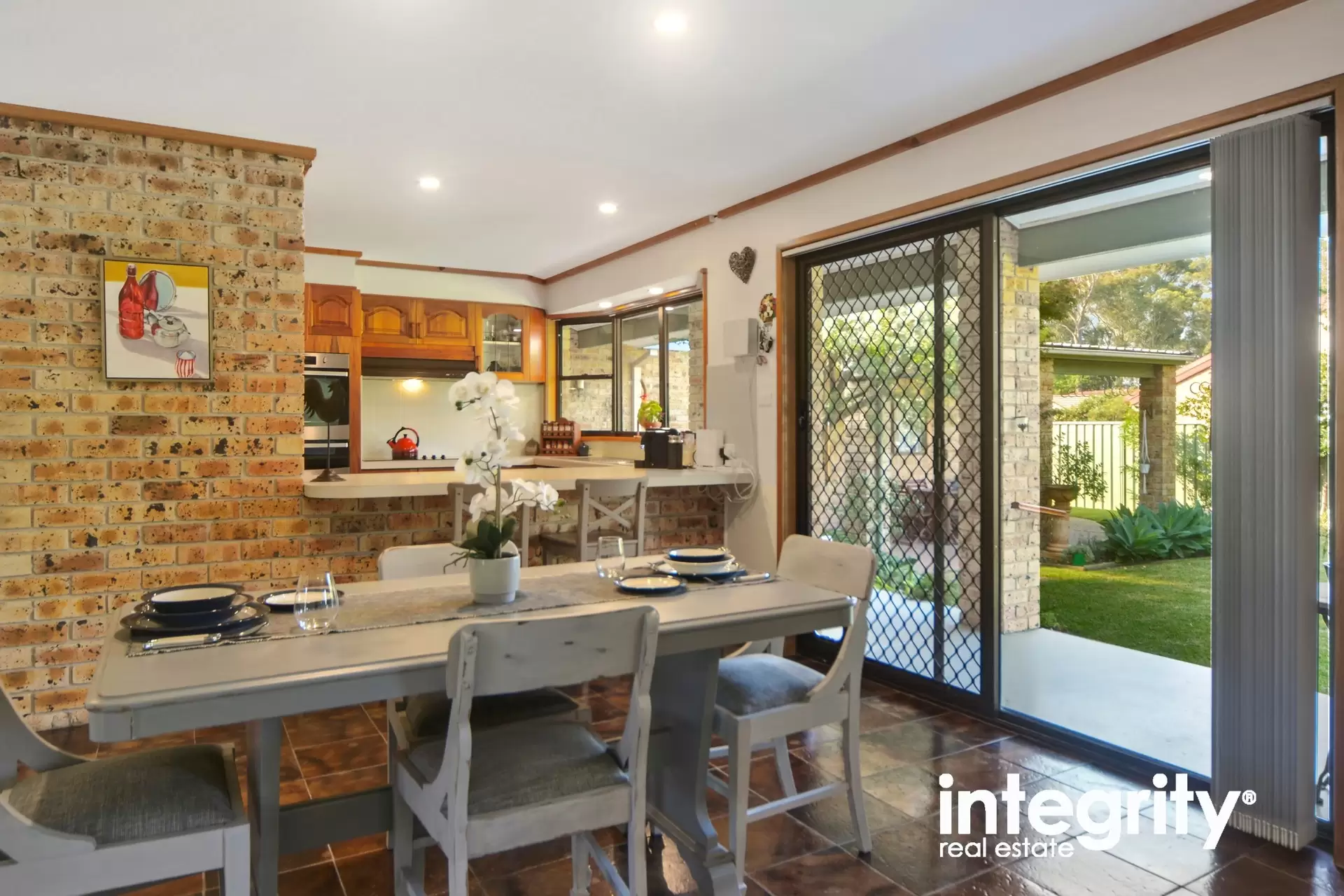 2 Chestnut Avenue, Bomaderry Sold by Integrity Real Estate - image 5