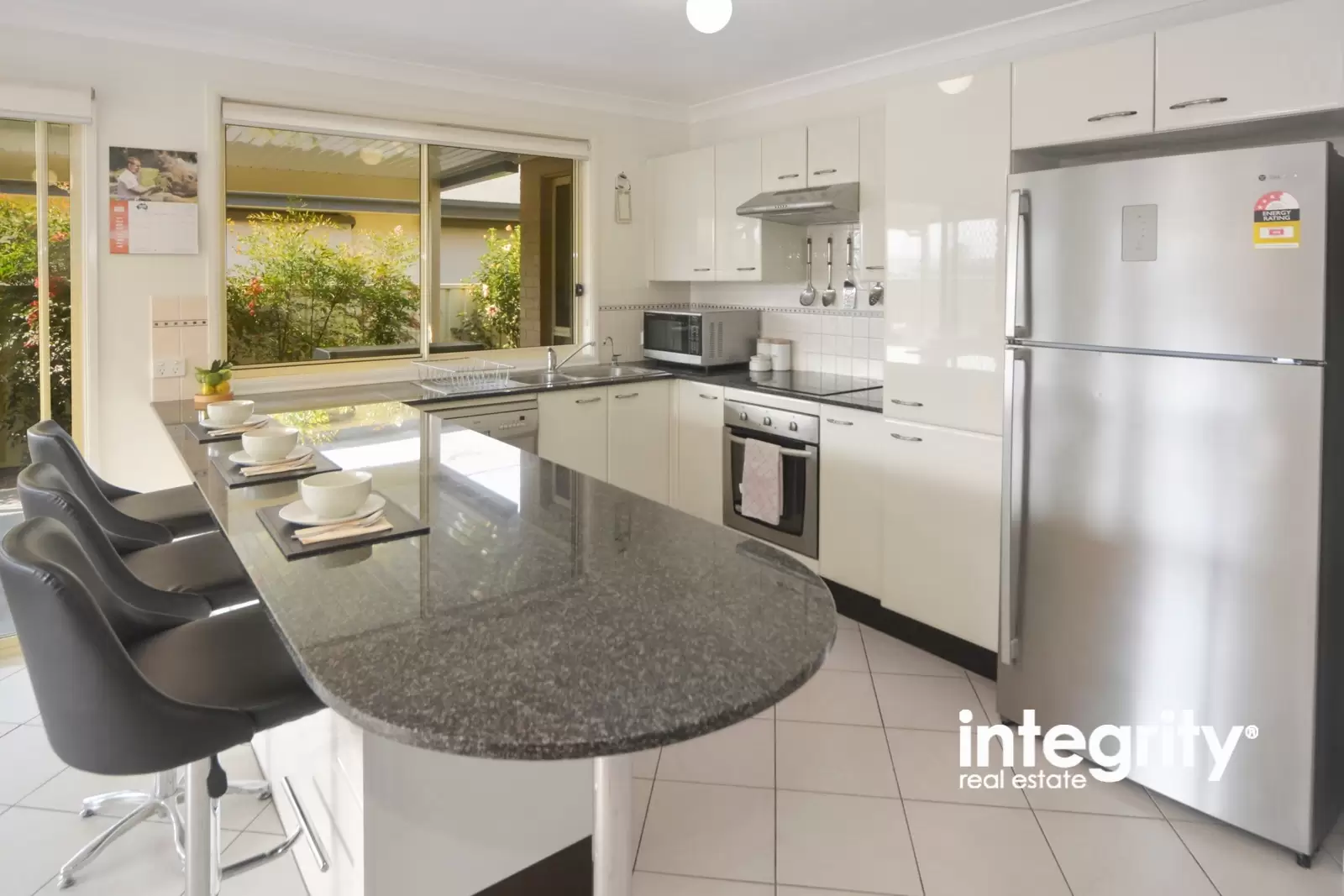 8 Emerald Drive, Meroo Meadow Sold by Integrity Real Estate - image 3