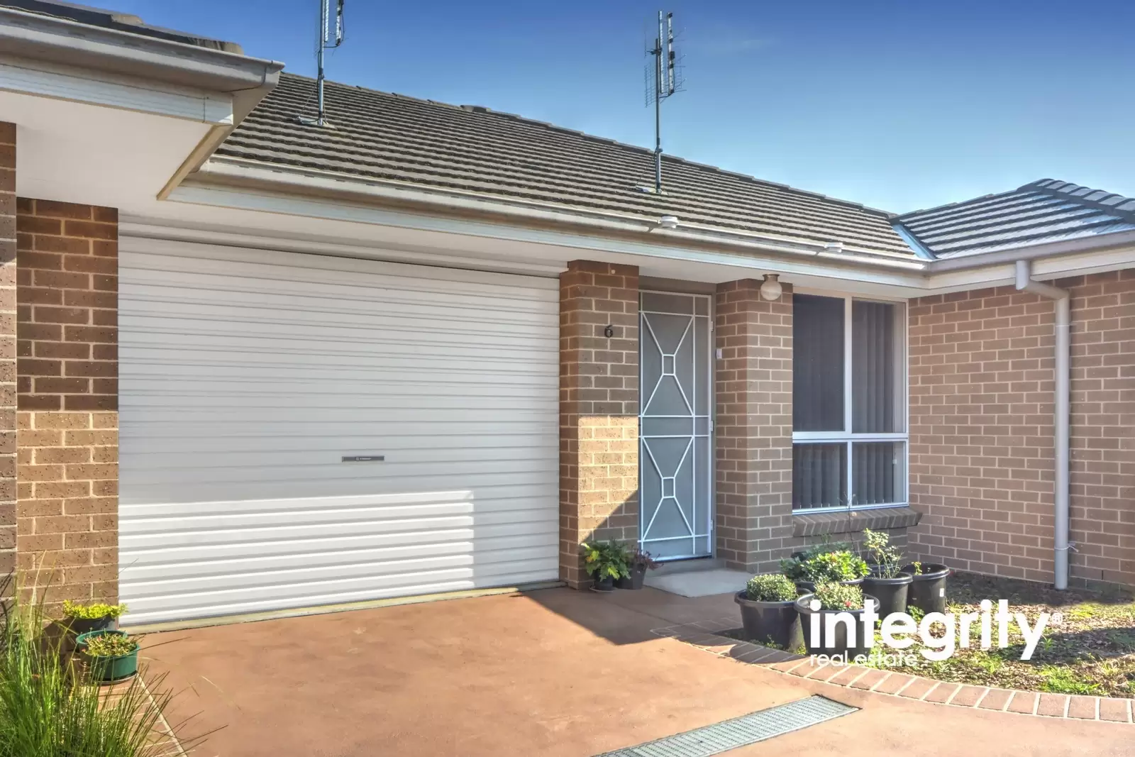 6/14 Hanover Close, South Nowra Sold by Integrity Real Estate - image 2