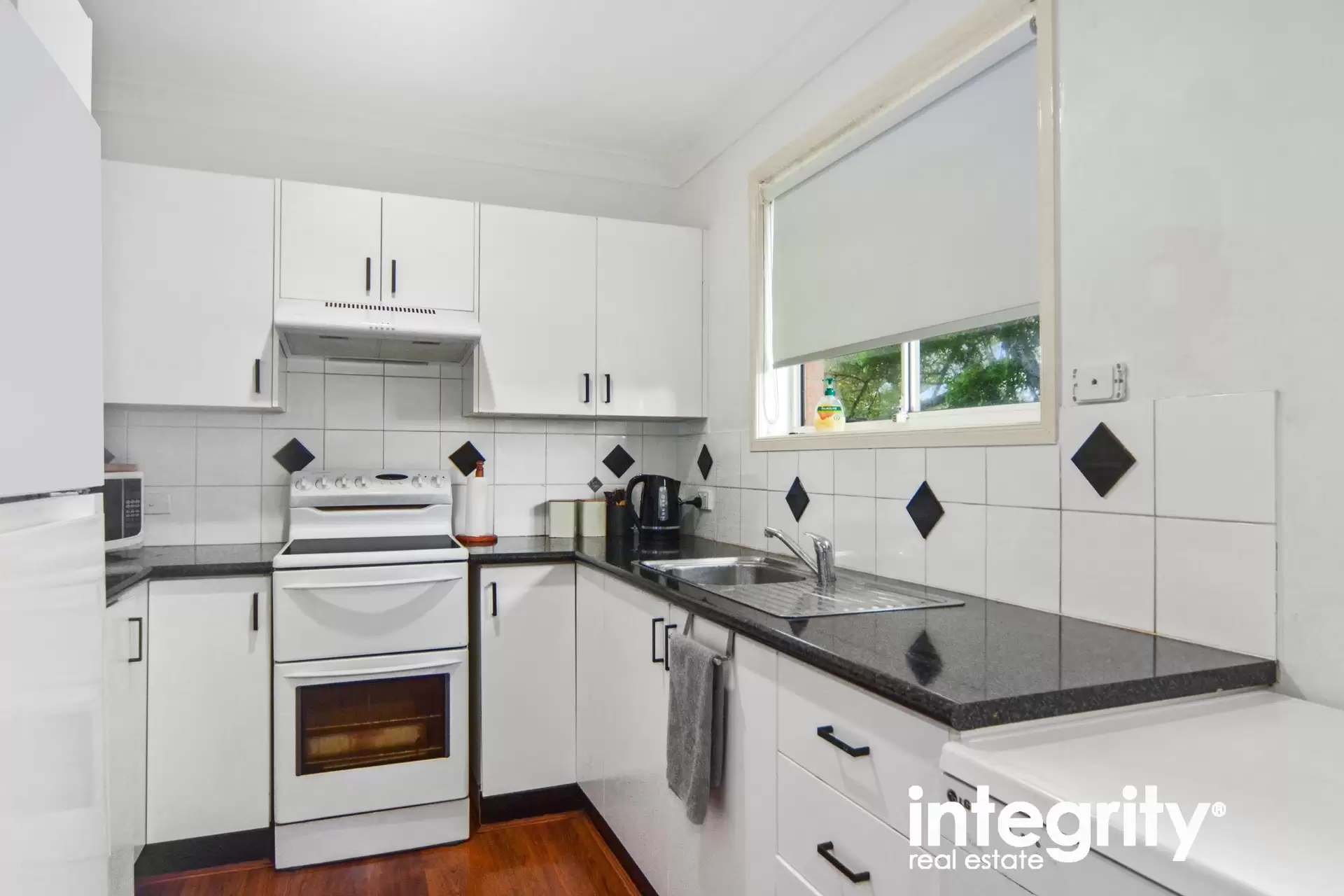 26 Hollands Road, Nowra Sold by Integrity Real Estate - image 4