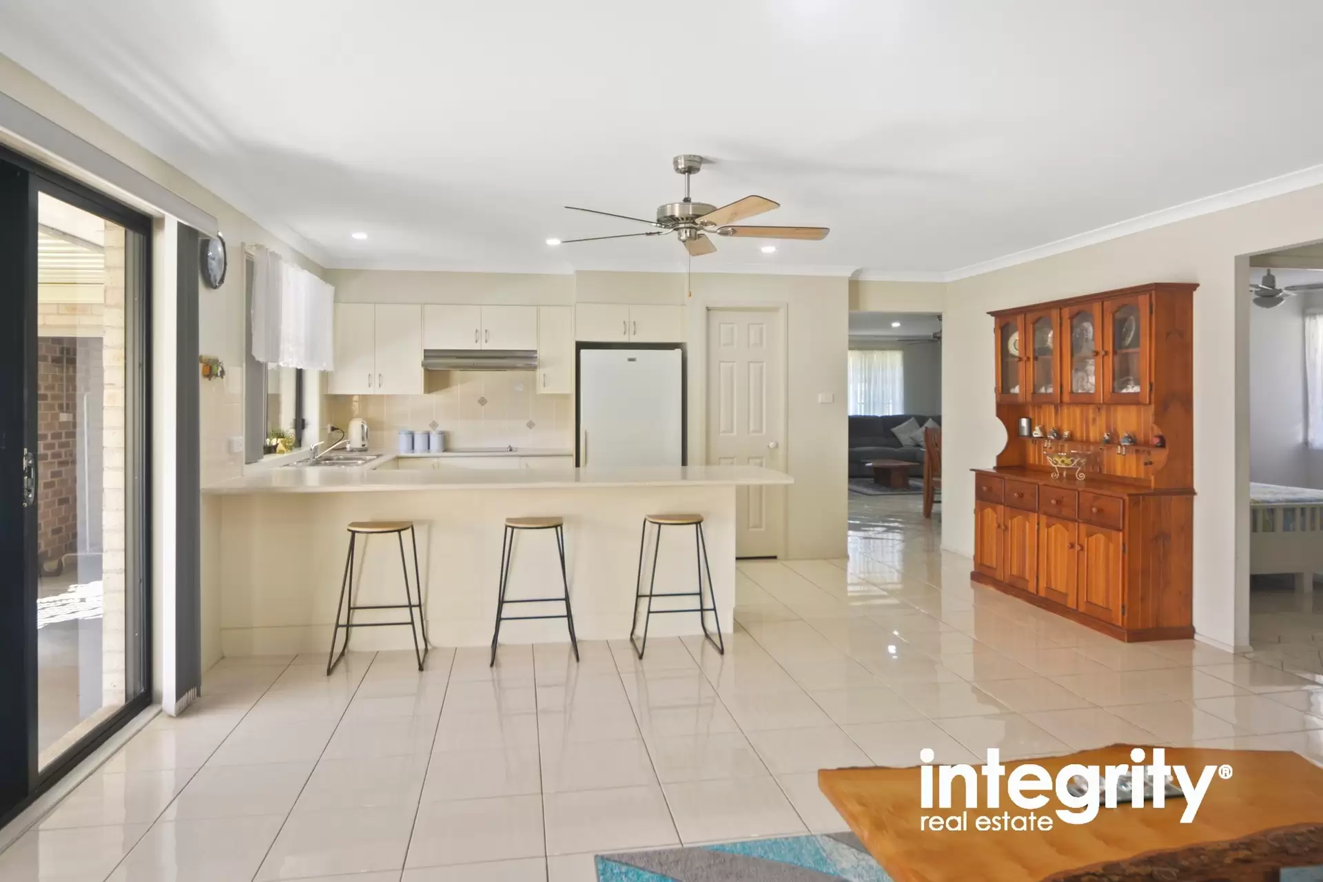12 Warrigal Street, Nowra Sold by Integrity Real Estate - image 4