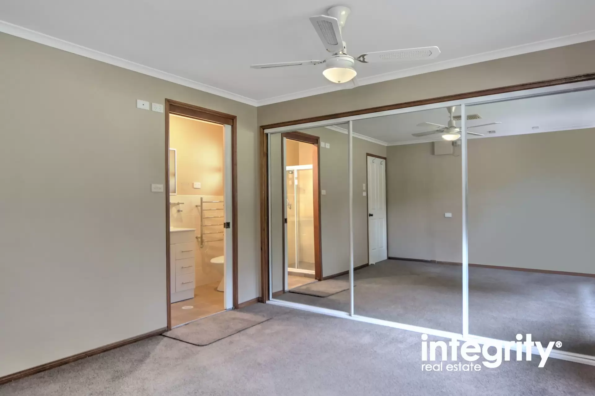 6 Nita Place, Bomaderry Sold by Integrity Real Estate - image 6