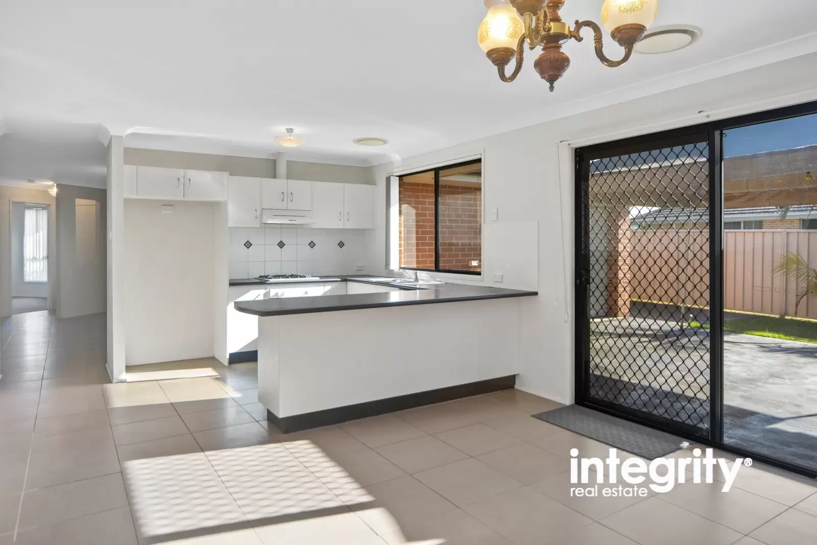 20 Golden Ash Close, Worrigee Sold by Integrity Real Estate - image 2