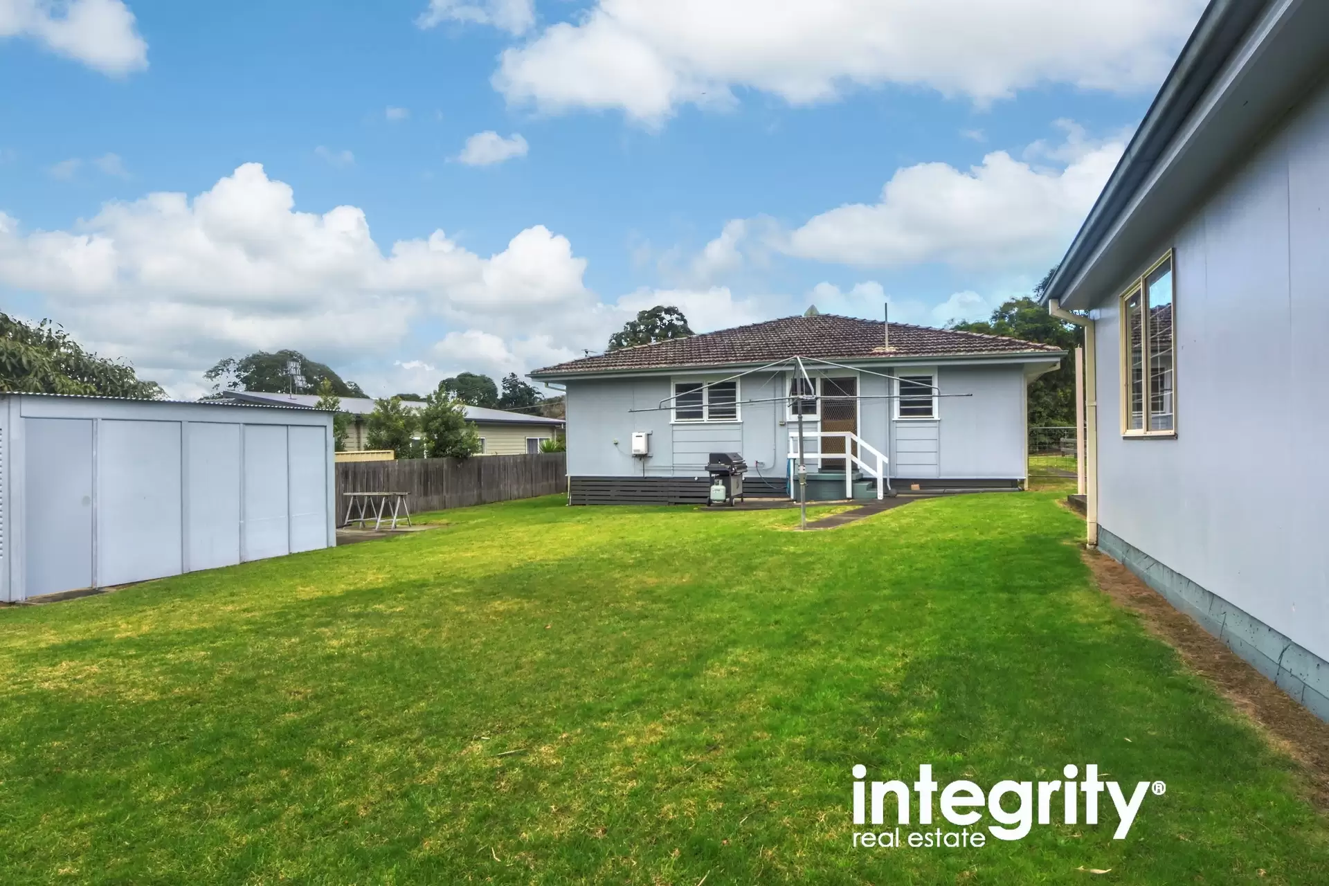 8 Neale Place, Bomaderry Sold by Integrity Real Estate - image 8