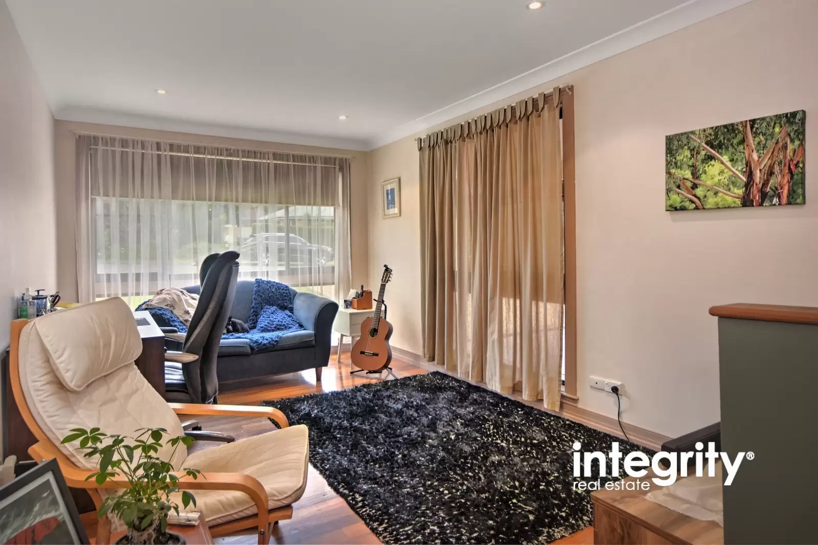 6 Lydon Crescent, West Nowra Sold by Integrity Real Estate - image 2