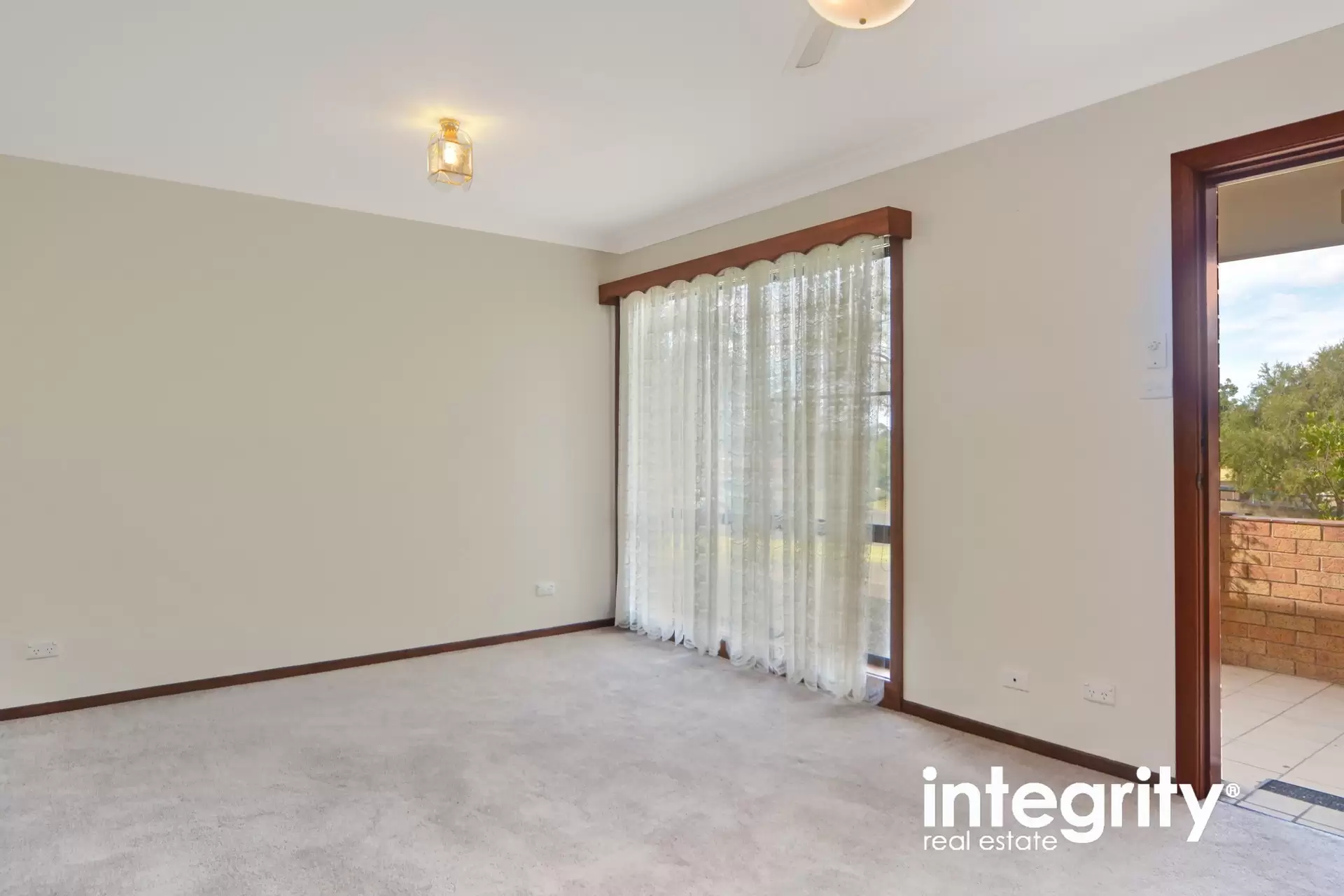 13 Beyeri Avenue, West Nowra Sold by Integrity Real Estate - image 2