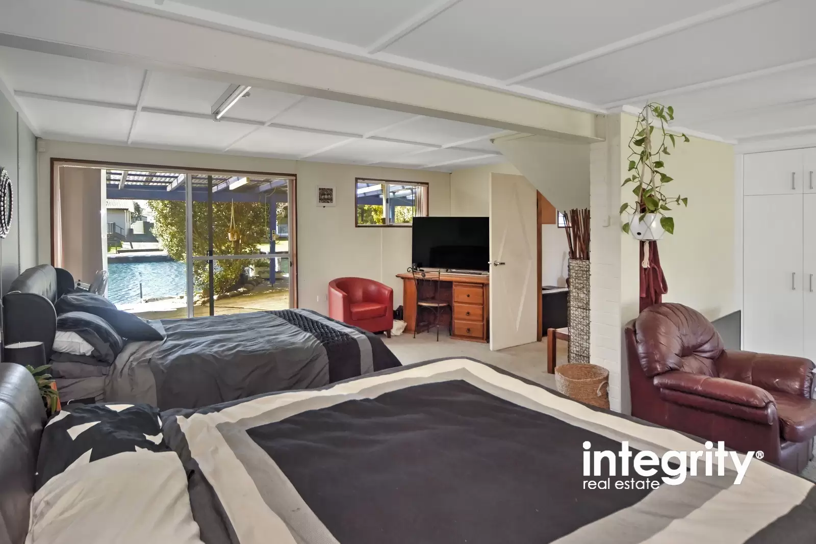 8 Paradise Crescent, Sussex Inlet Sold by Integrity Real Estate - image 7