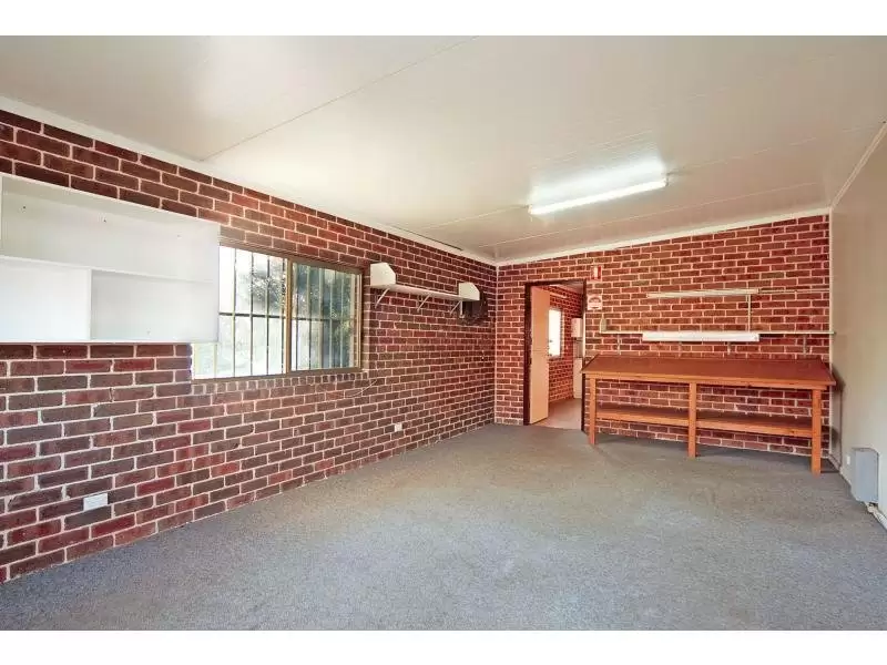 7 Gesham Way, Bomaderry Sold by Integrity Real Estate - image 4