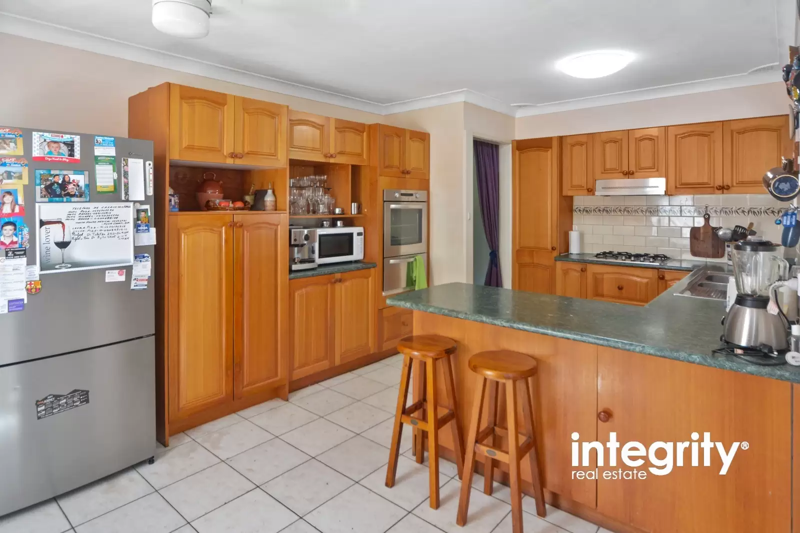 34 Edwards Avenue, Bomaderry Sold by Integrity Real Estate - image 3