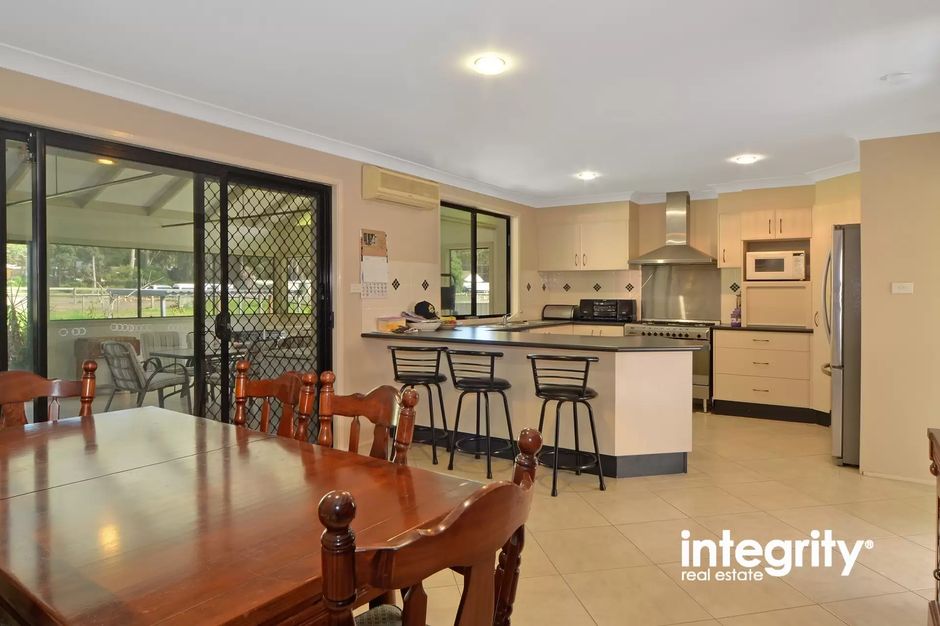 11 Lightwood Drive, West Nowra Sold by Integrity Real Estate - image 5