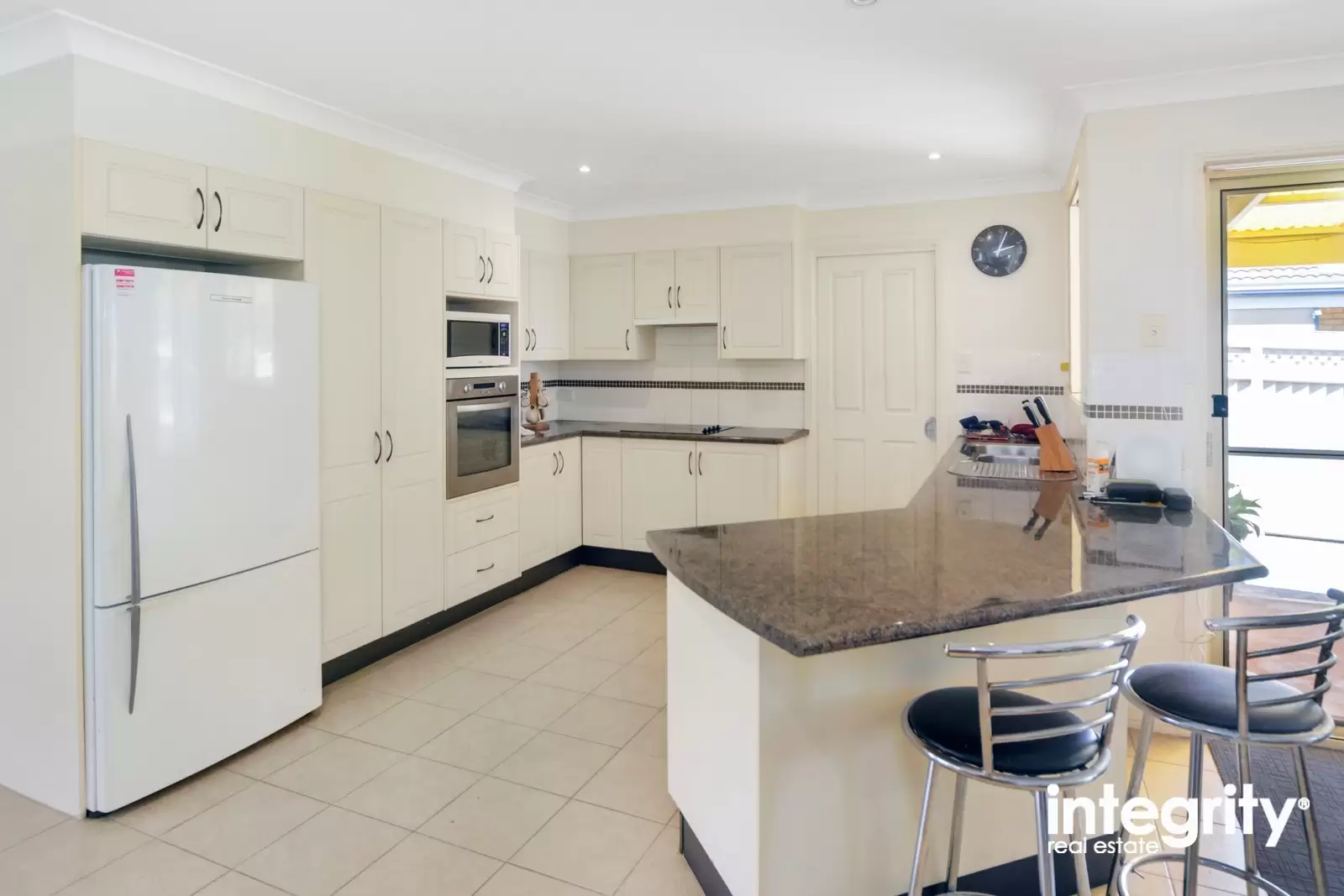 3/7 Kaross Close, South Nowra Sold by Integrity Real Estate - image 4