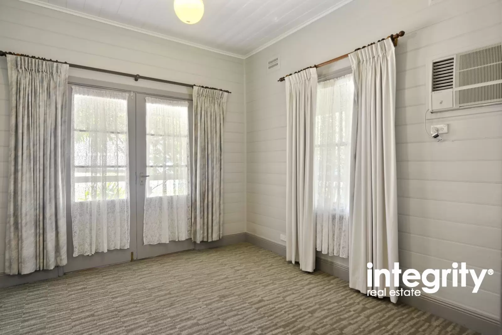 6 Tarawara Street, Bomaderry Sold by Integrity Real Estate - image 5