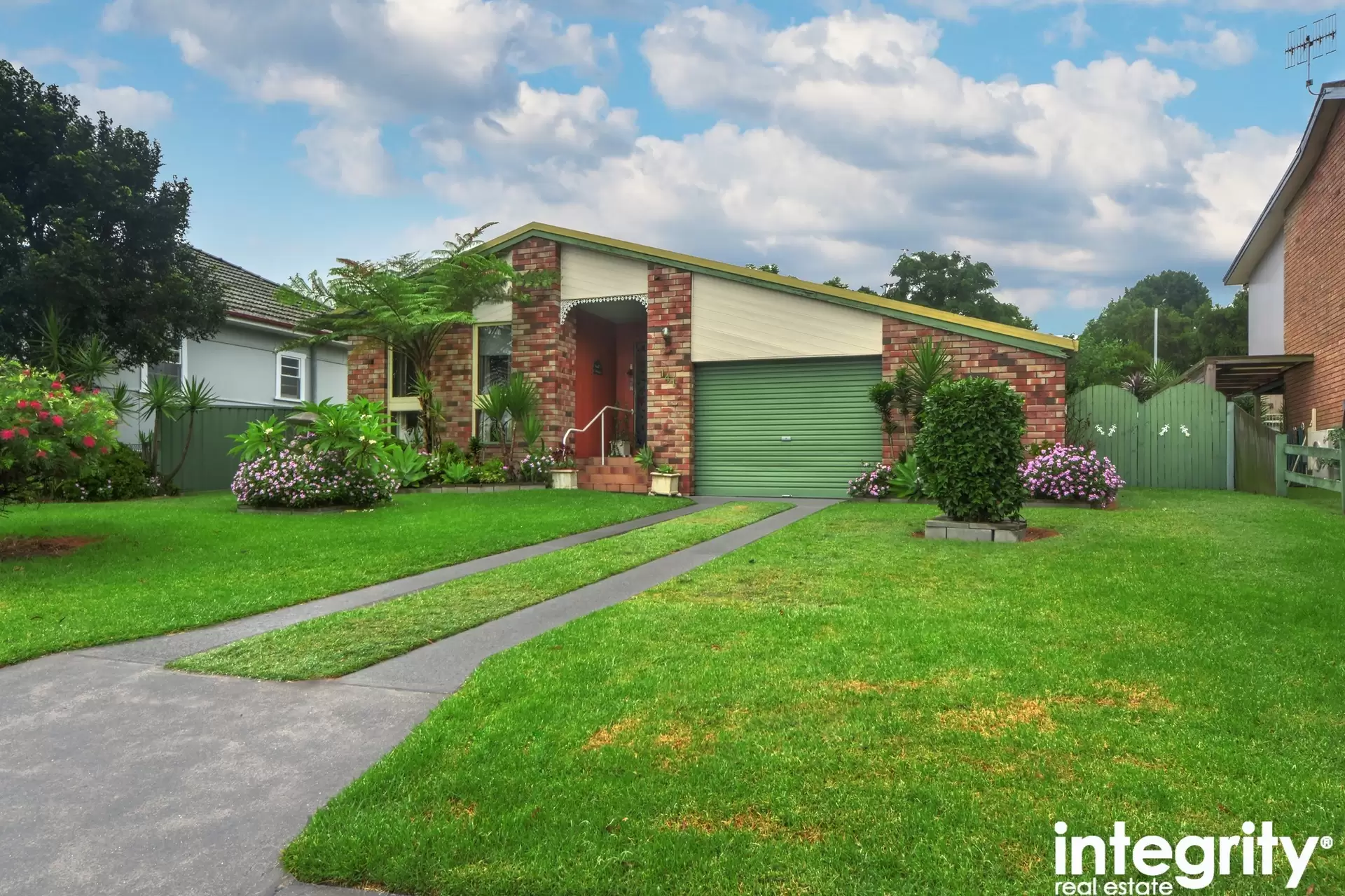 141 Meroo Road, Bomaderry Sold by Integrity Real Estate - image 1