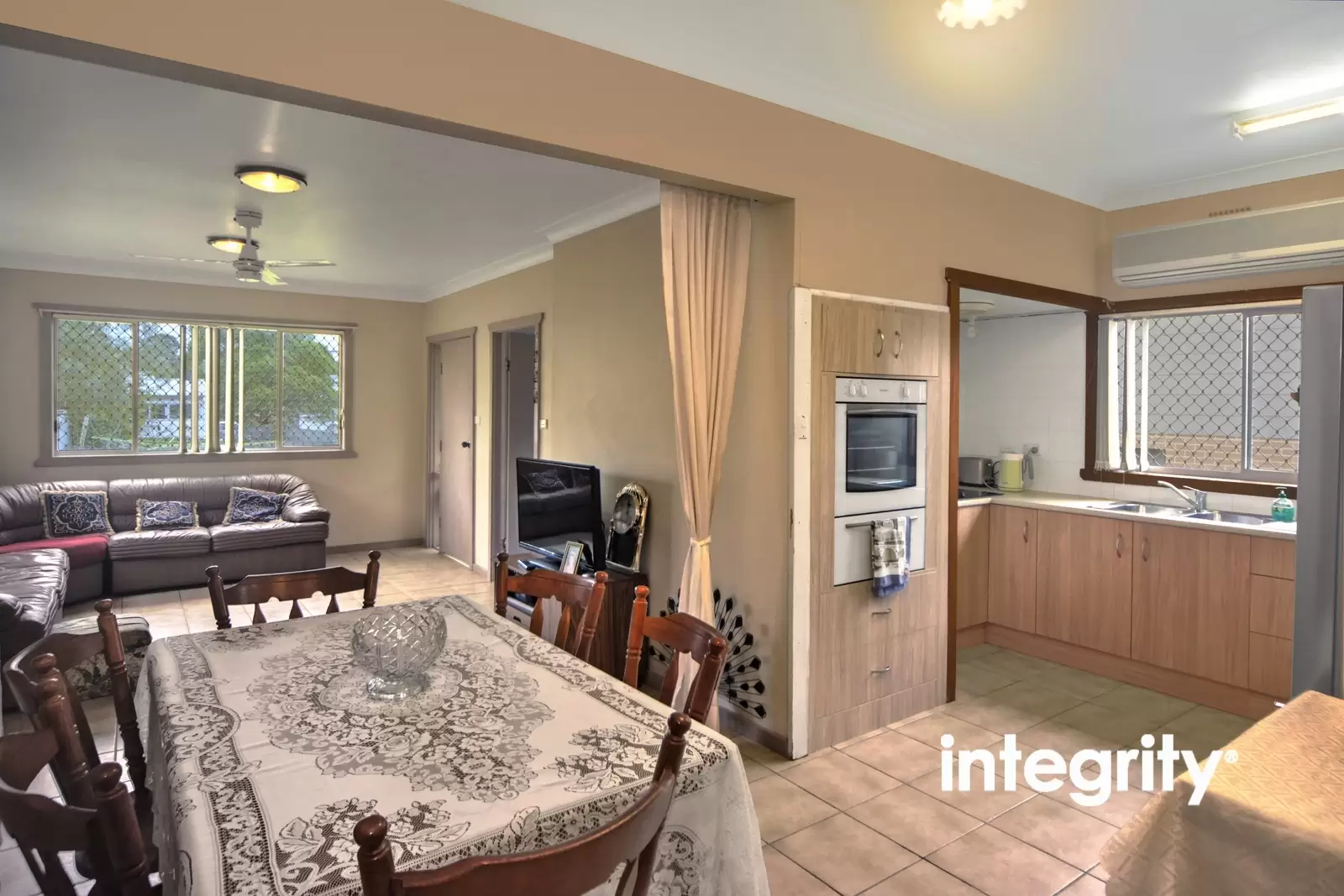 11 Huxley Street, Nowra Sold by Integrity Real Estate - image 3
