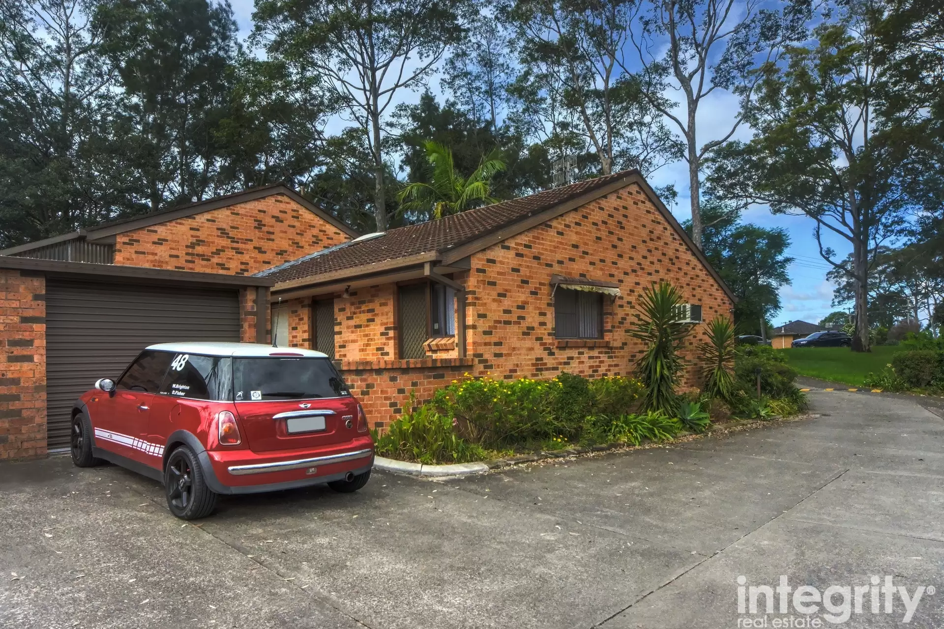 1/27 Bowada Street, Bomaderry Sold by Integrity Real Estate - image 1