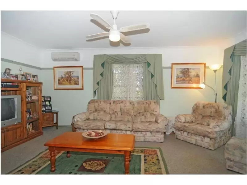 Bangalee Sold by Integrity Real Estate - image 7