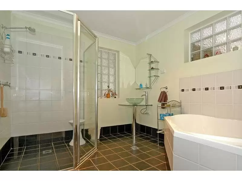 Bomaderry Sold by Integrity Real Estate - image 7