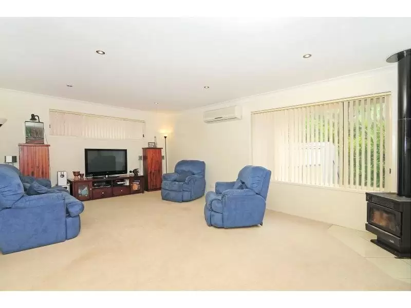 18 Forest Park Road, Worrigee Sold by Integrity Real Estate - image 2