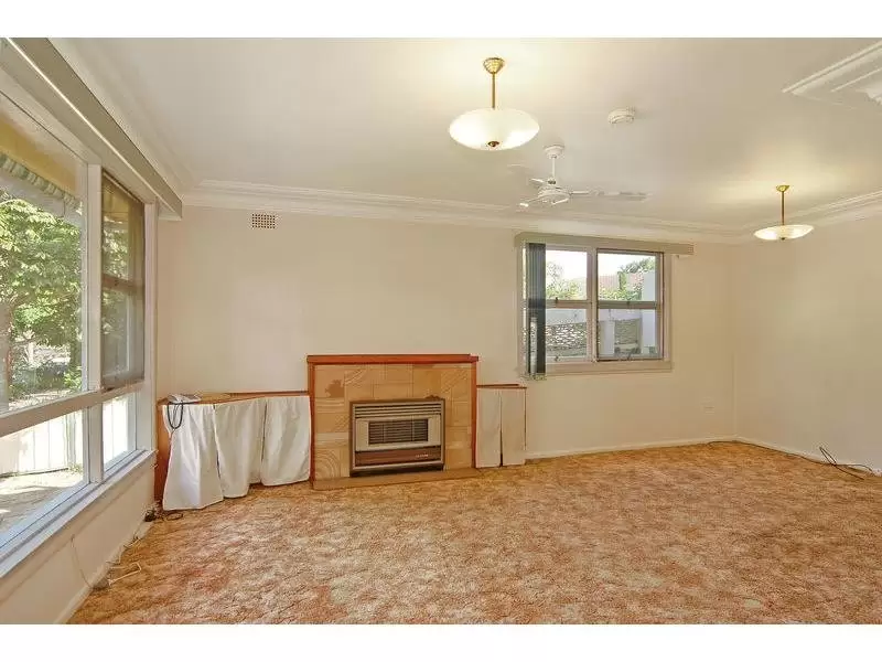 8 Hewlett Avenue, North Nowra Sold by Integrity Real Estate - image 3