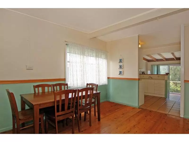 Greenwell Point Sold by Integrity Real Estate - image 3