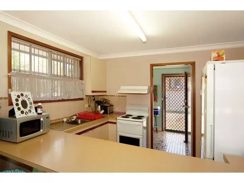 Villa 4/70 Page Avenue, North Nowra Sold by Integrity Real Estate - image 7