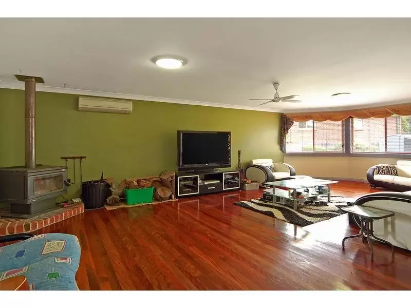 8 Andrew Crescent, Worrigee Sold by Integrity Real Estate - image 7