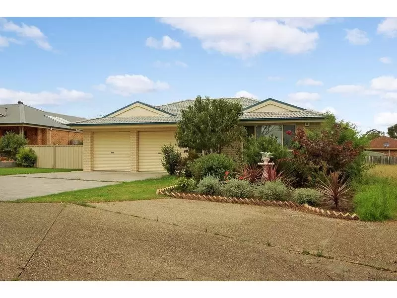 33 Golden Grove, Worrigee Sold by Integrity Real Estate