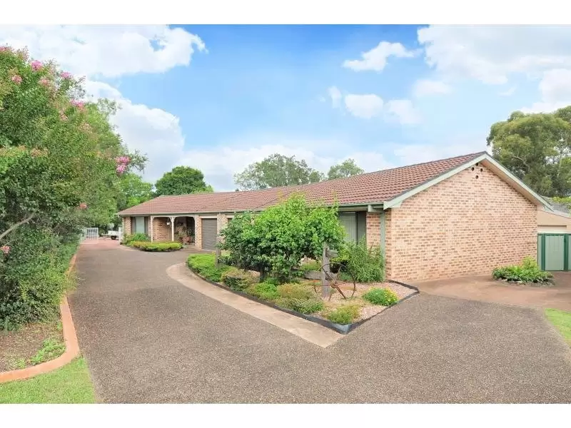 6 Waroo Place, Bomaderry Sold by Integrity Real Estate - image 2