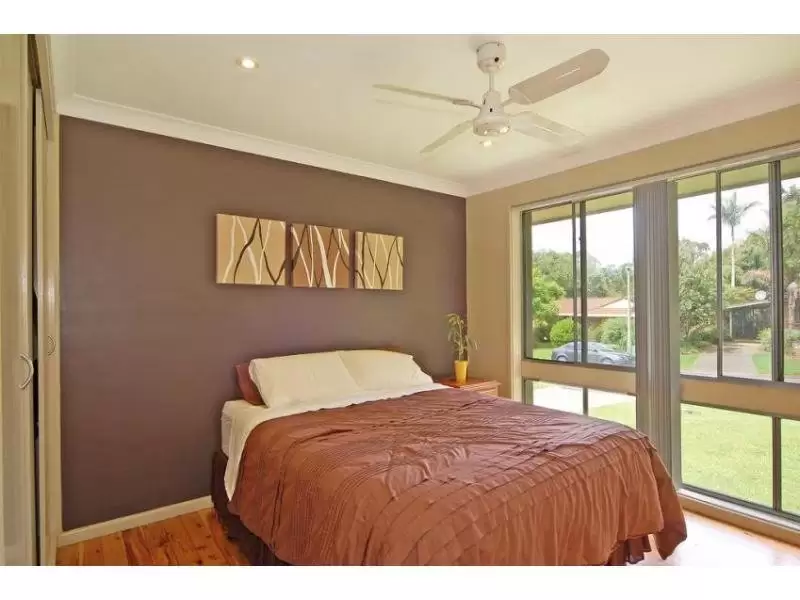 8 Monk Crescent, Bomaderry Sold by Integrity Real Estate - image 4