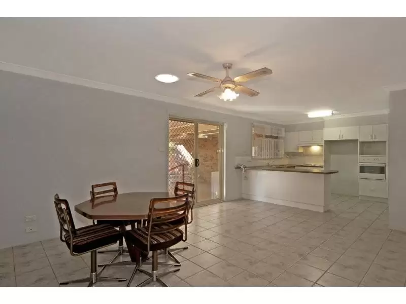 16 Robinia Way, Worrigee Sold by Integrity Real Estate - image 3