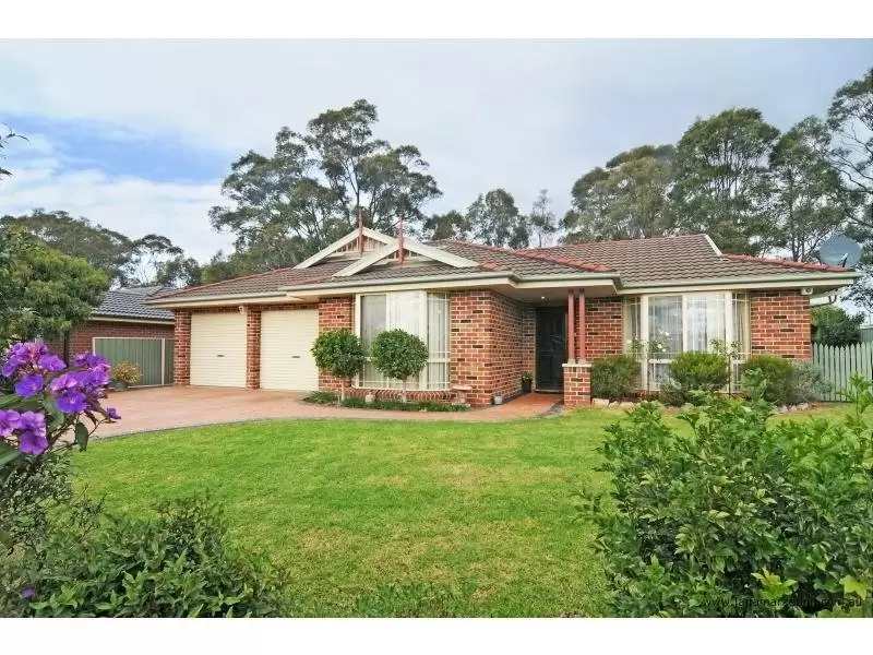 37 Illawarra Circuit, Worrigee Sold by Integrity Real Estate