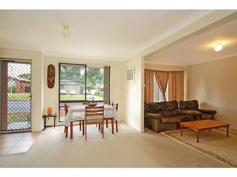 8 Ramsey Grove, Bomaderry Sold by Integrity Real Estate - image 3